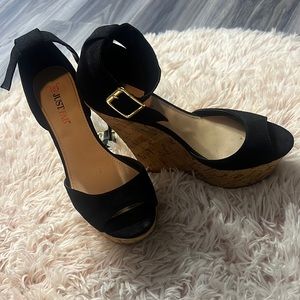 Black Summer Pumps! SZ 6.5